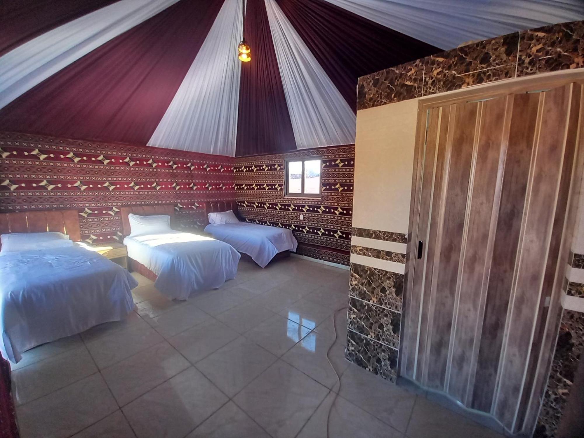 Falling Stars Camp Wadi Rum Exterior photo